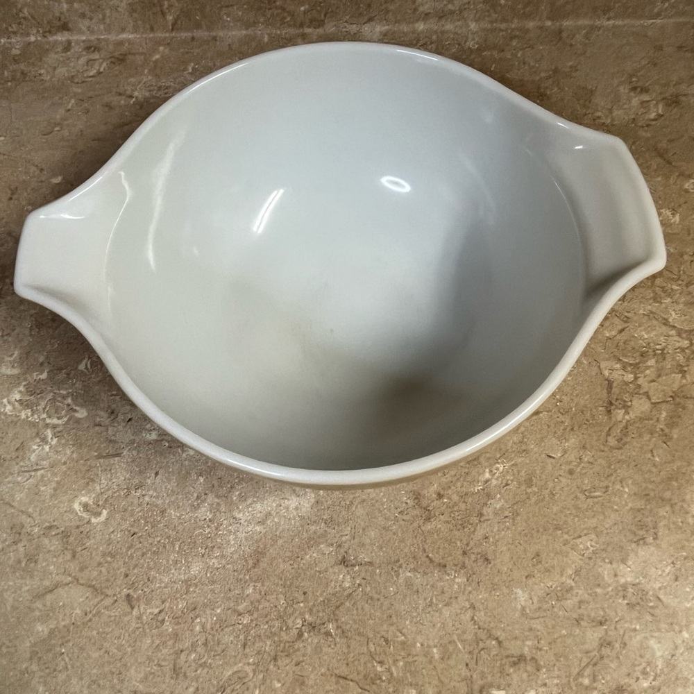 Pyrex Homestead bowl - Picture 2 of 3